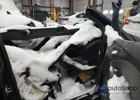 2012 Ford Focus Se z USA, uszkodzony, nr VIN 1FAHP3F28CL455101